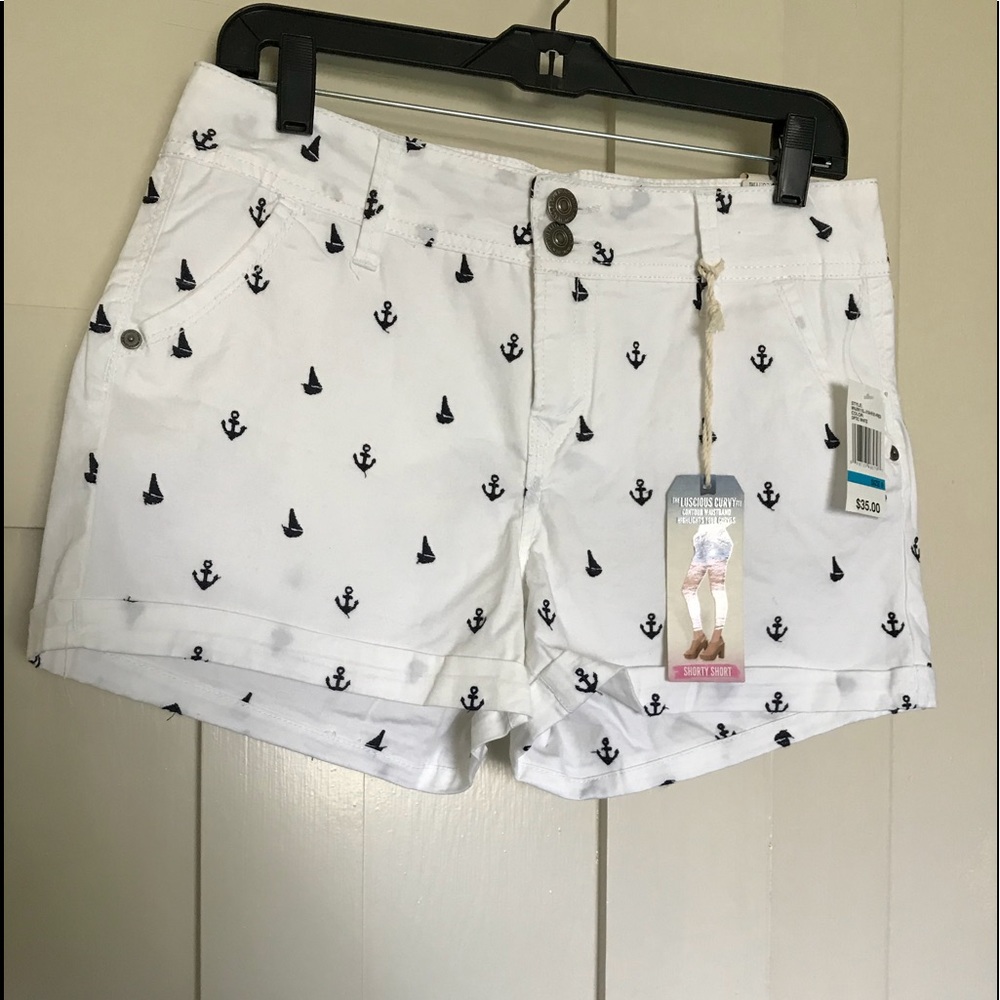 NWT Wallflower Shorts with Nautical Theme.